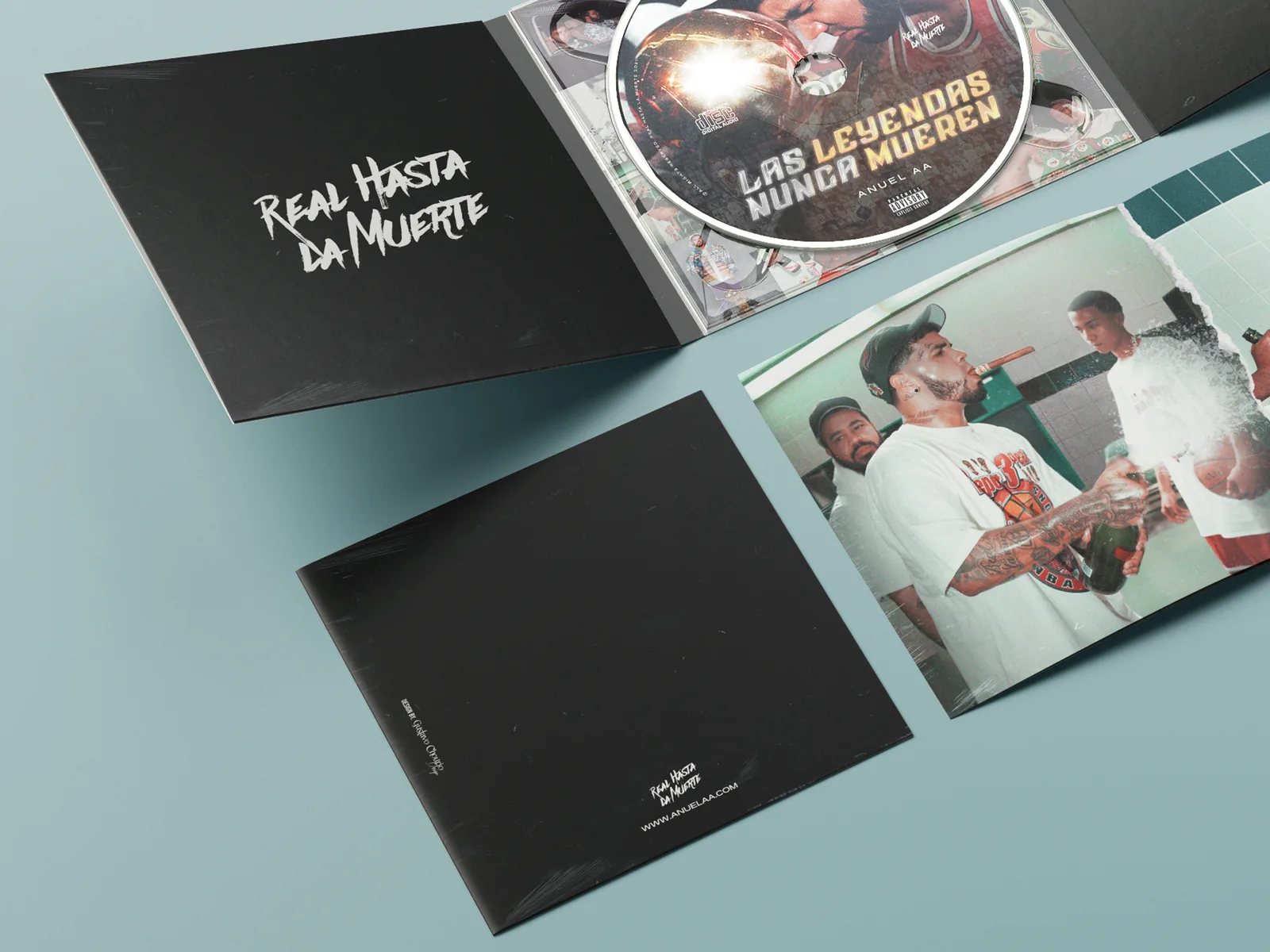 Panel Real Hasta La Muerte con packaging del CD